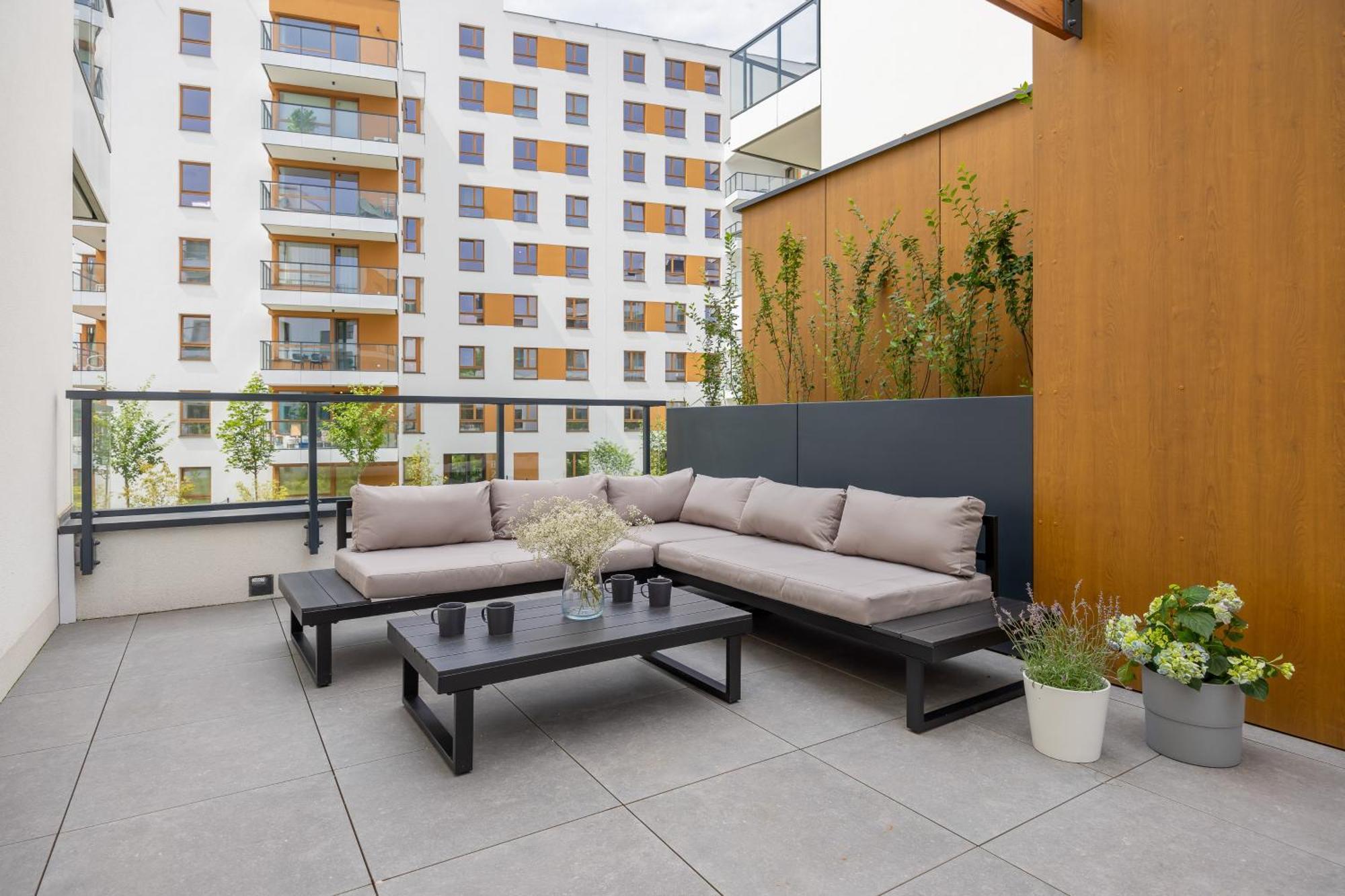 Wola Ludwiki With Parking And Terrace By Renters Prestige Apartament *